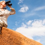 binoculars_featured